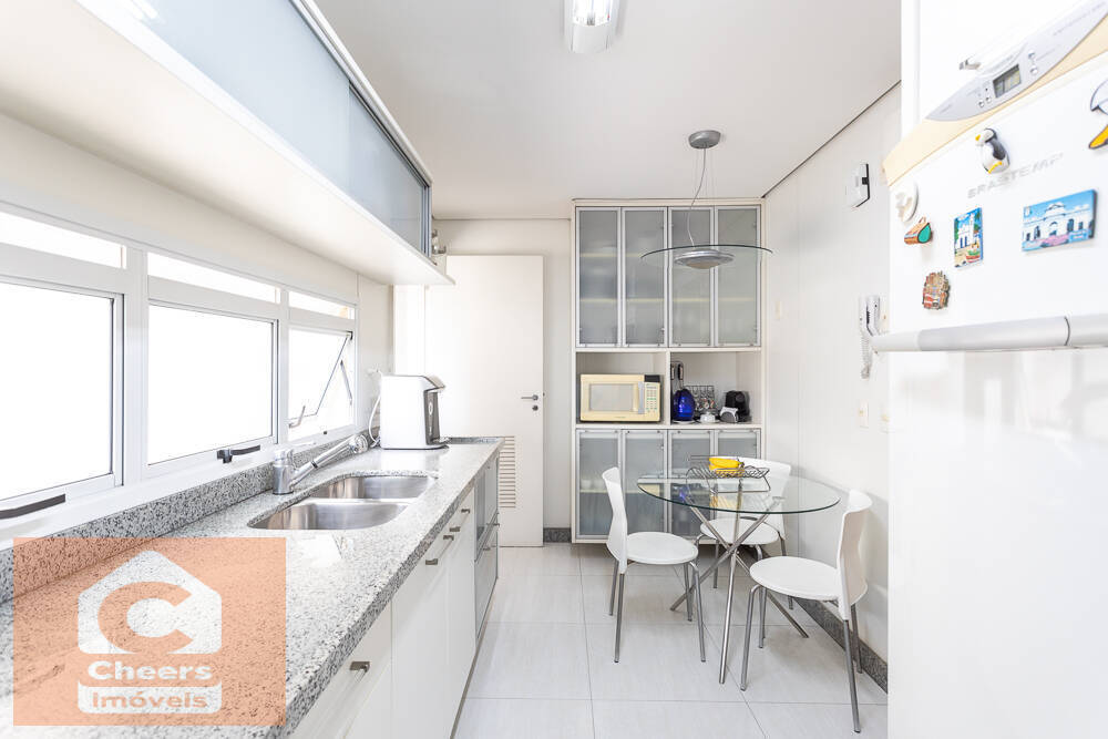 Apartamento à venda com 4 quartos, 137m² - Foto 22