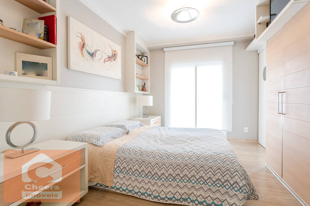 Apartamento à venda com 4 quartos, 137m² - Foto 27