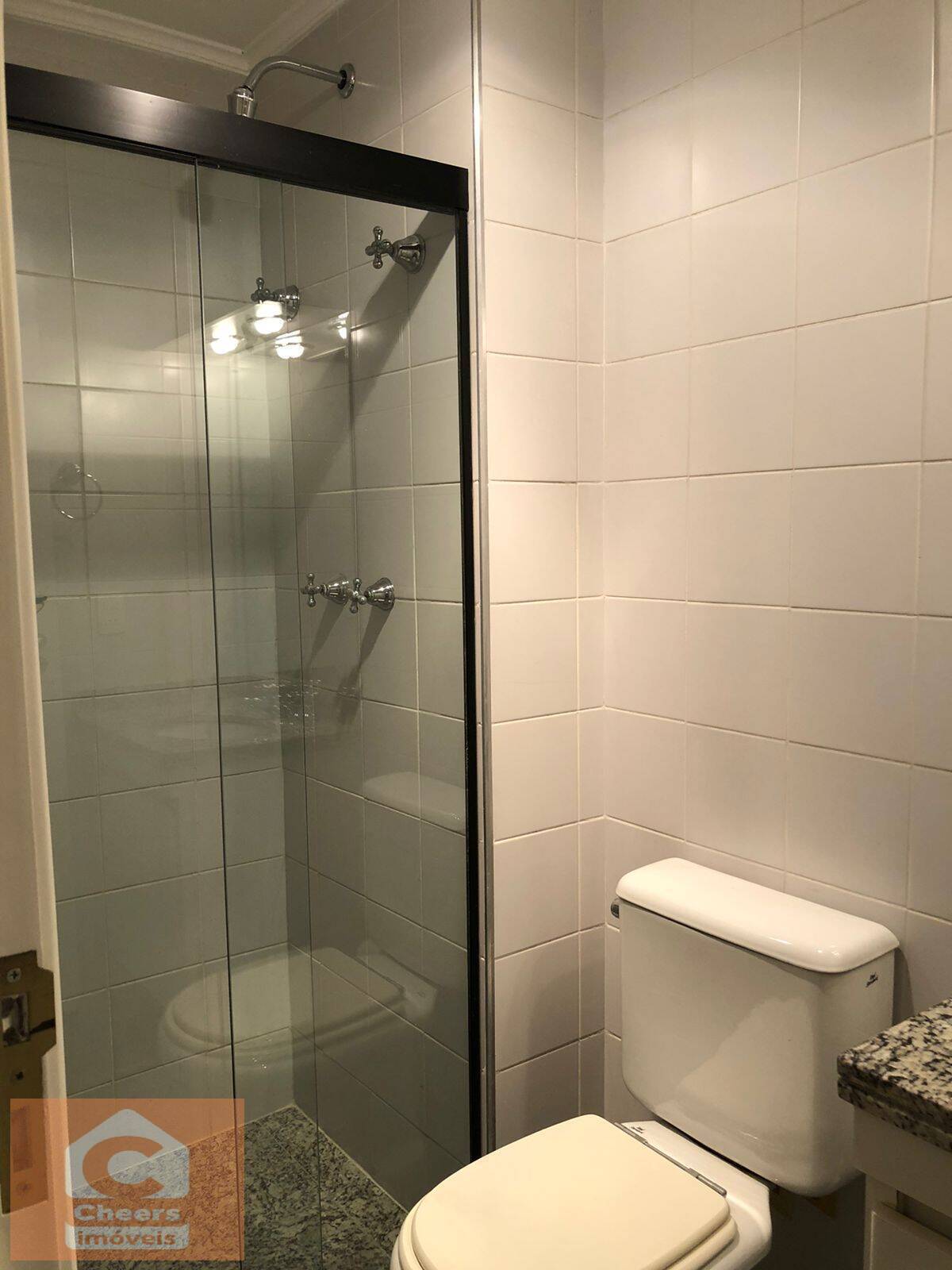 Apartamento para alugar com 2 quartos, 65m² - Foto 5