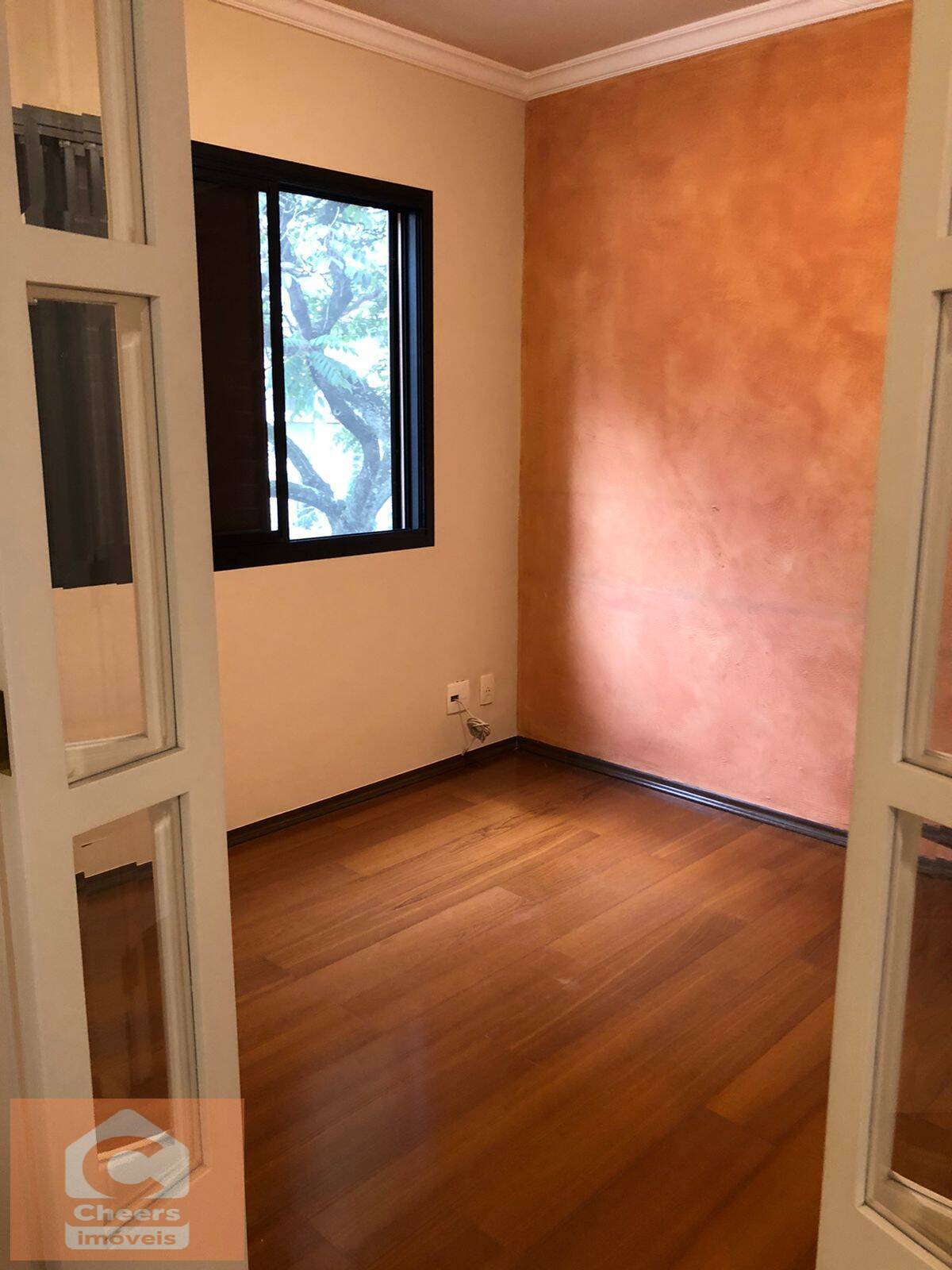 Apartamento para alugar com 2 quartos, 65m² - Foto 6