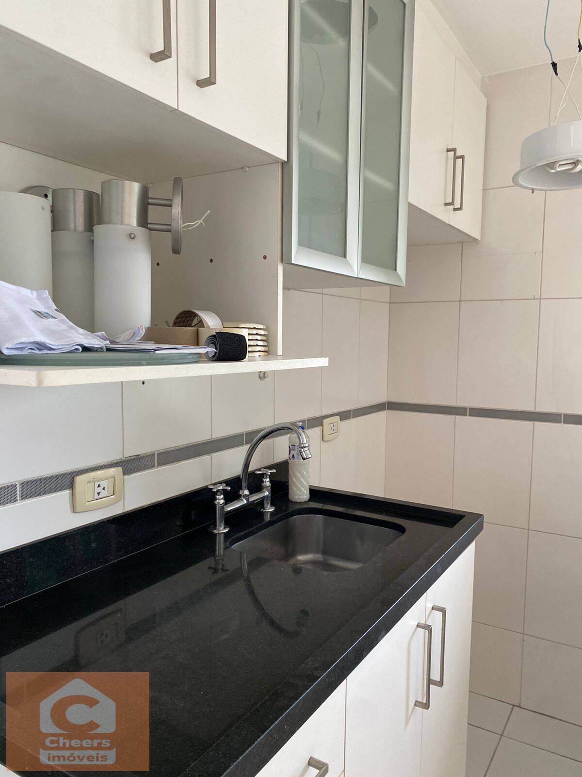 Apartamento à venda com 2 quartos, 60m² - Foto 14