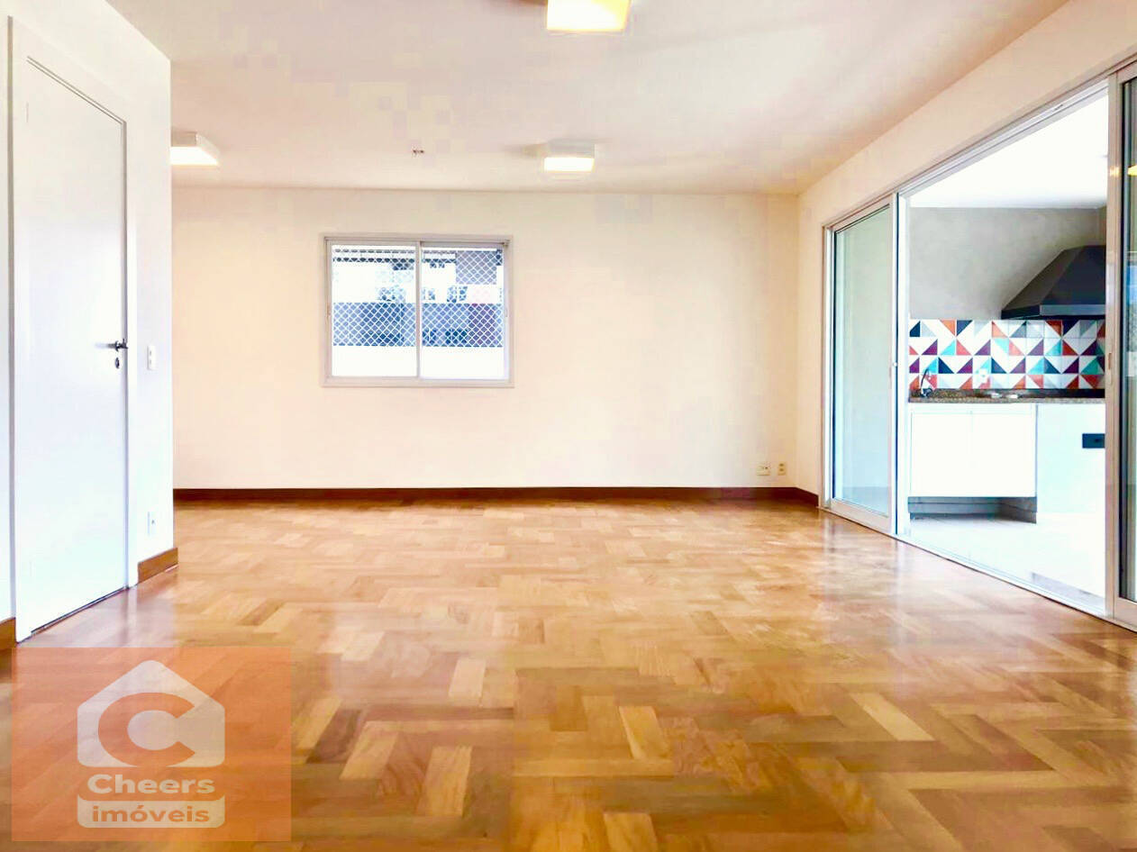 Apartamento para alugar com 4 quartos, 200m² - Foto 4