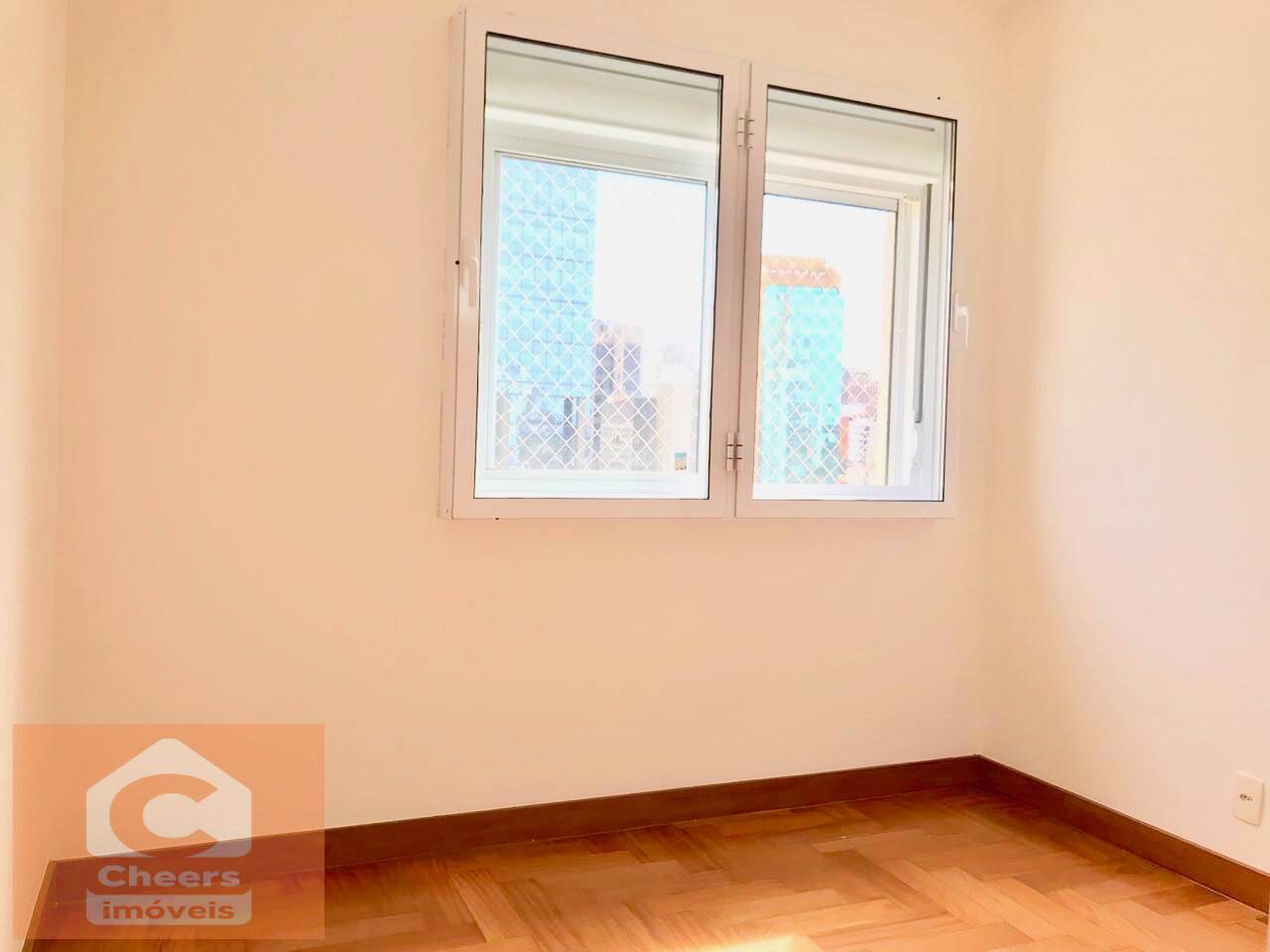 Apartamento para alugar com 4 quartos, 200m² - Foto 9