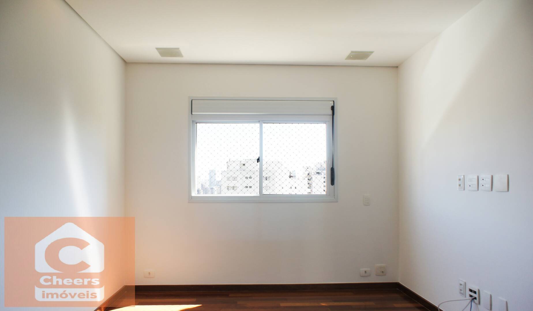 Apartamento para alugar com 4 quartos, 230m² - Foto 9