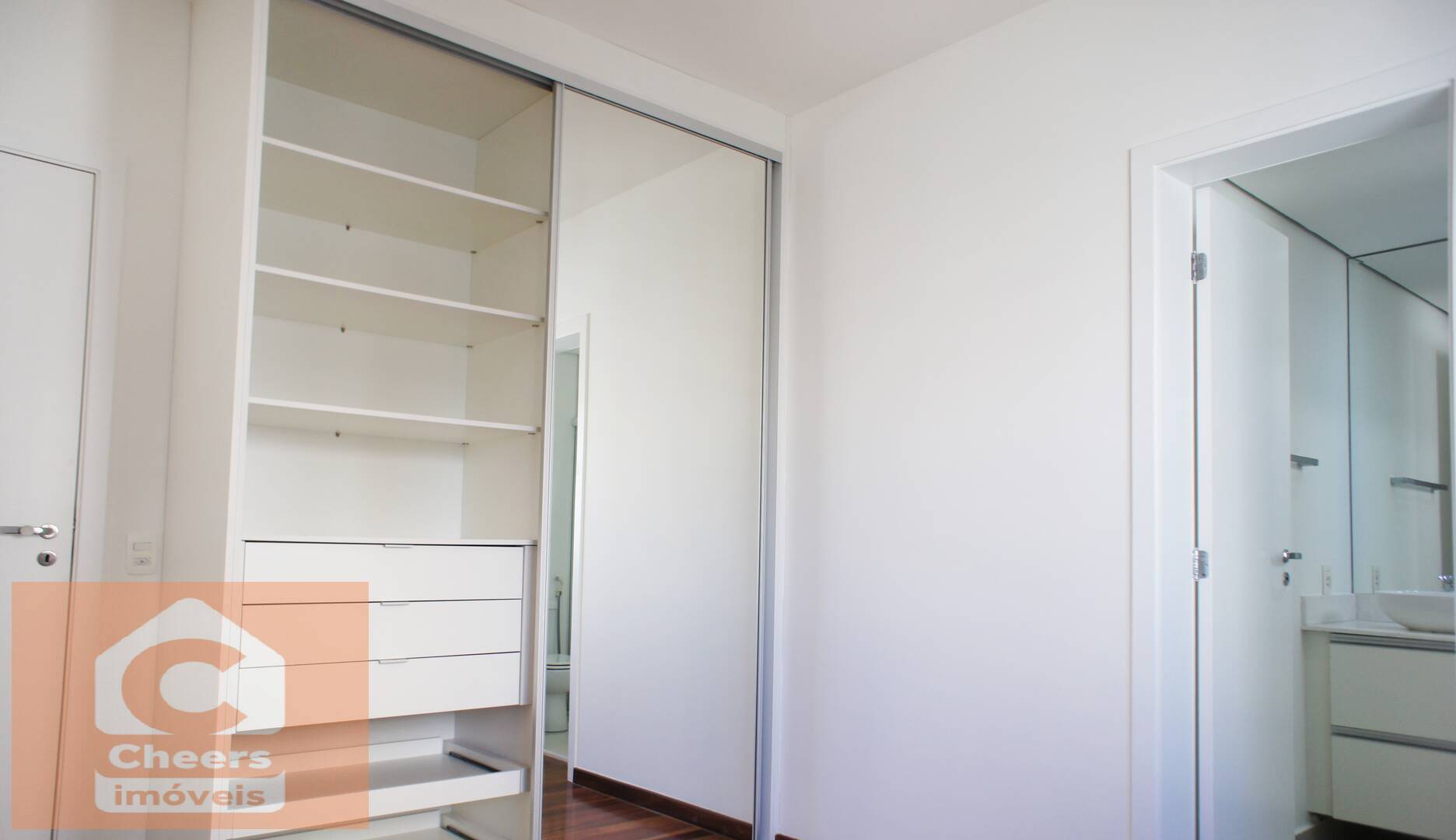 Apartamento para alugar com 4 quartos, 230m² - Foto 22