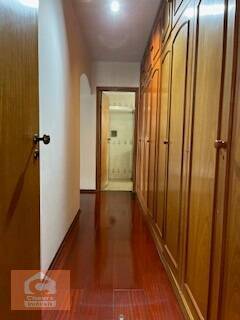 Apartamento à venda com 4 quartos, 230m² - Foto 13