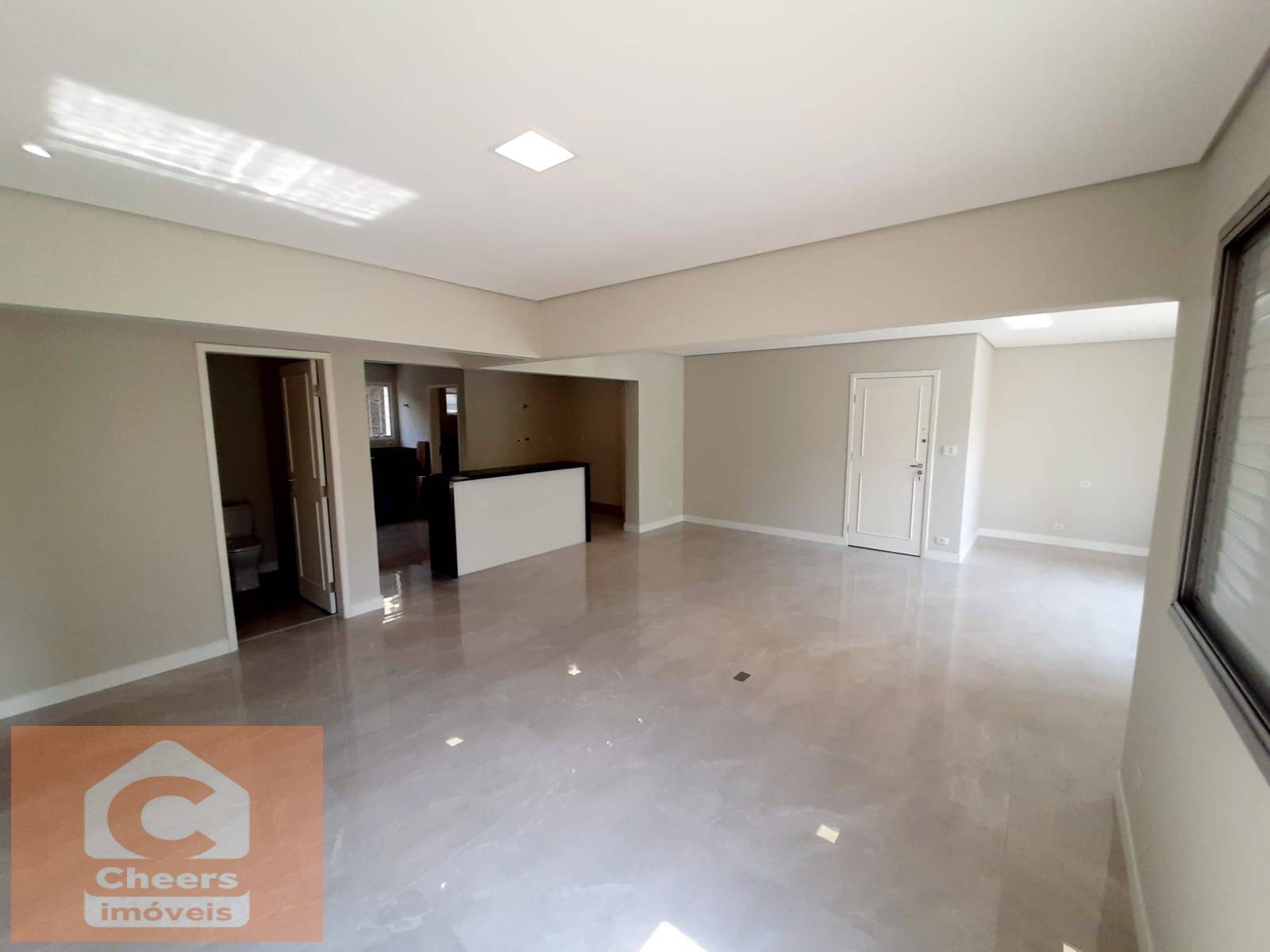 Apartamento à venda com 3 quartos, 115m² - Foto 18