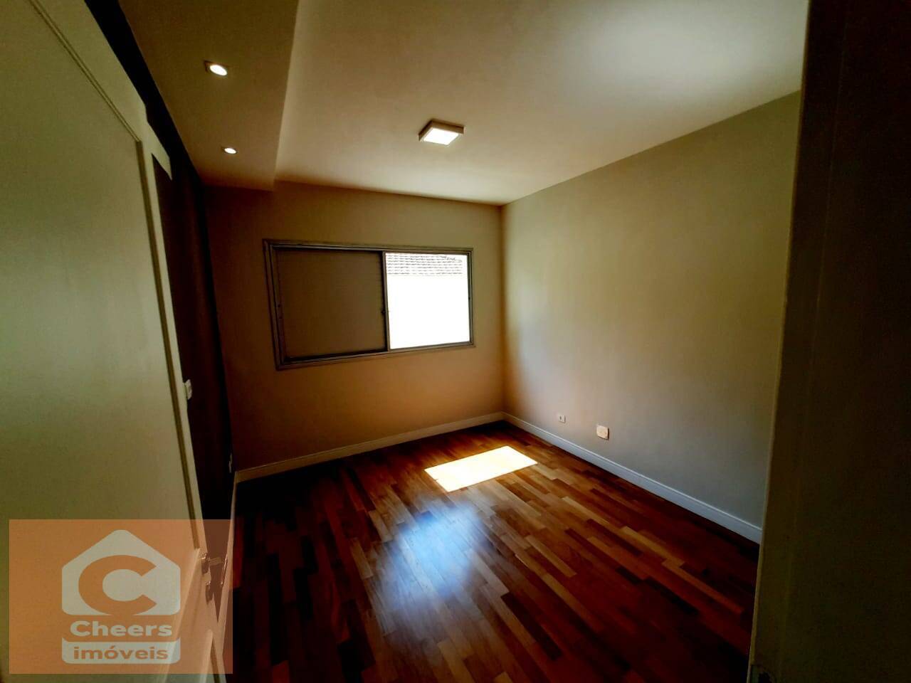 Apartamento à venda com 3 quartos, 115m² - Foto 10