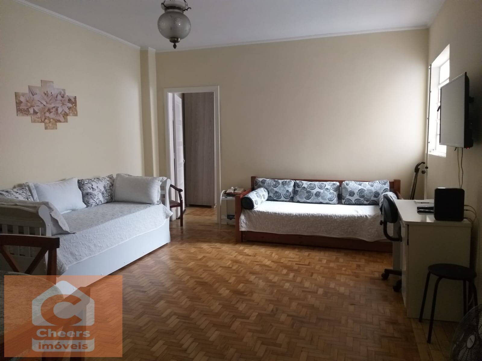 Apartamento à venda com 1 quarto, 80m² - Foto 2