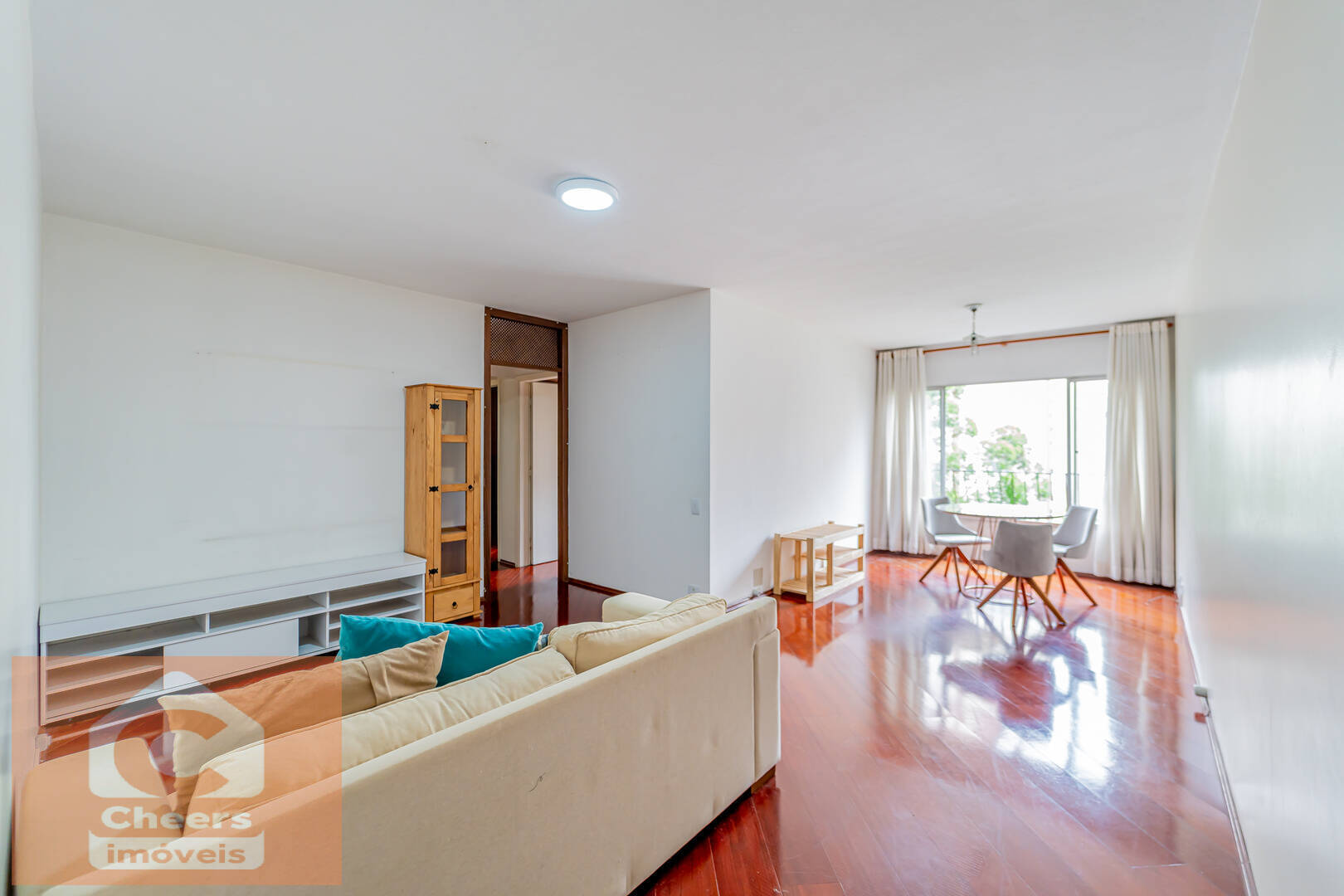 Apartamento à venda com 3 quartos, 85m² - Foto 1