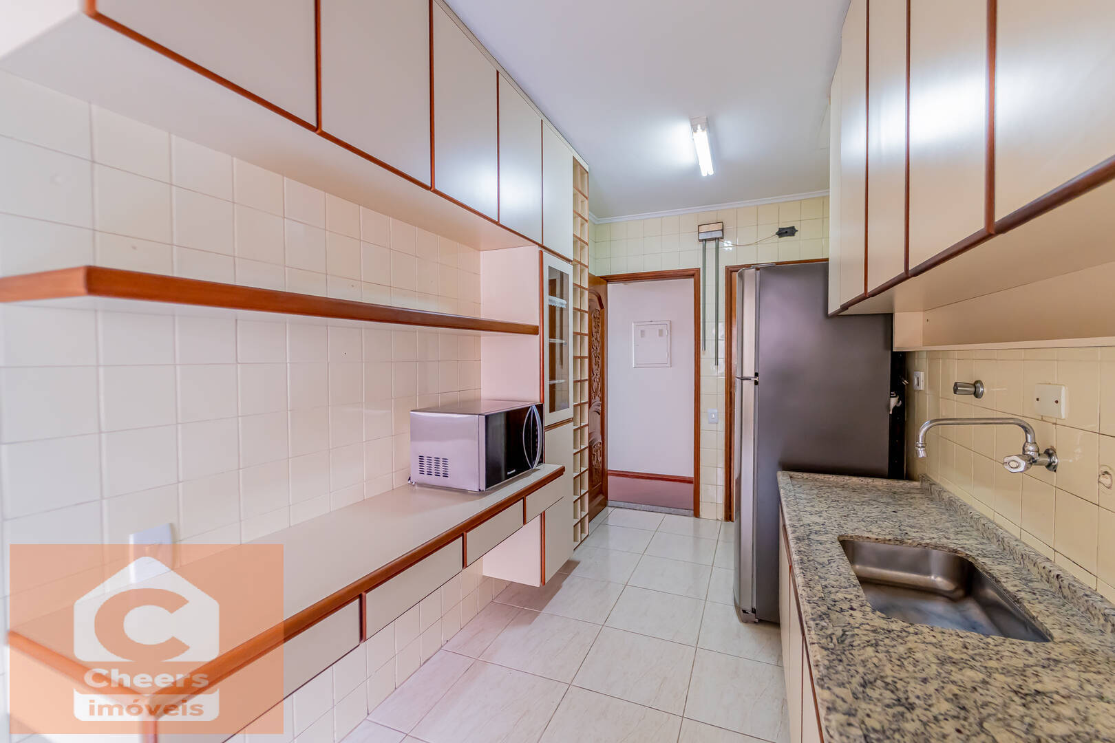 Apartamento à venda com 3 quartos, 85m² - Foto 14