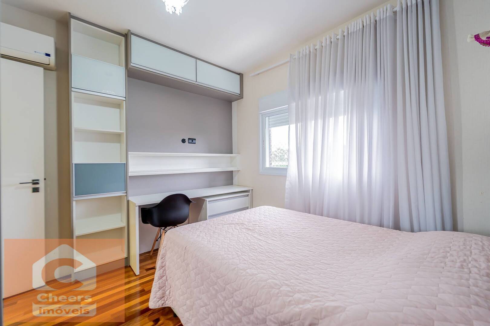 Apartamento à venda com 4 quartos, 195m² - Foto 32