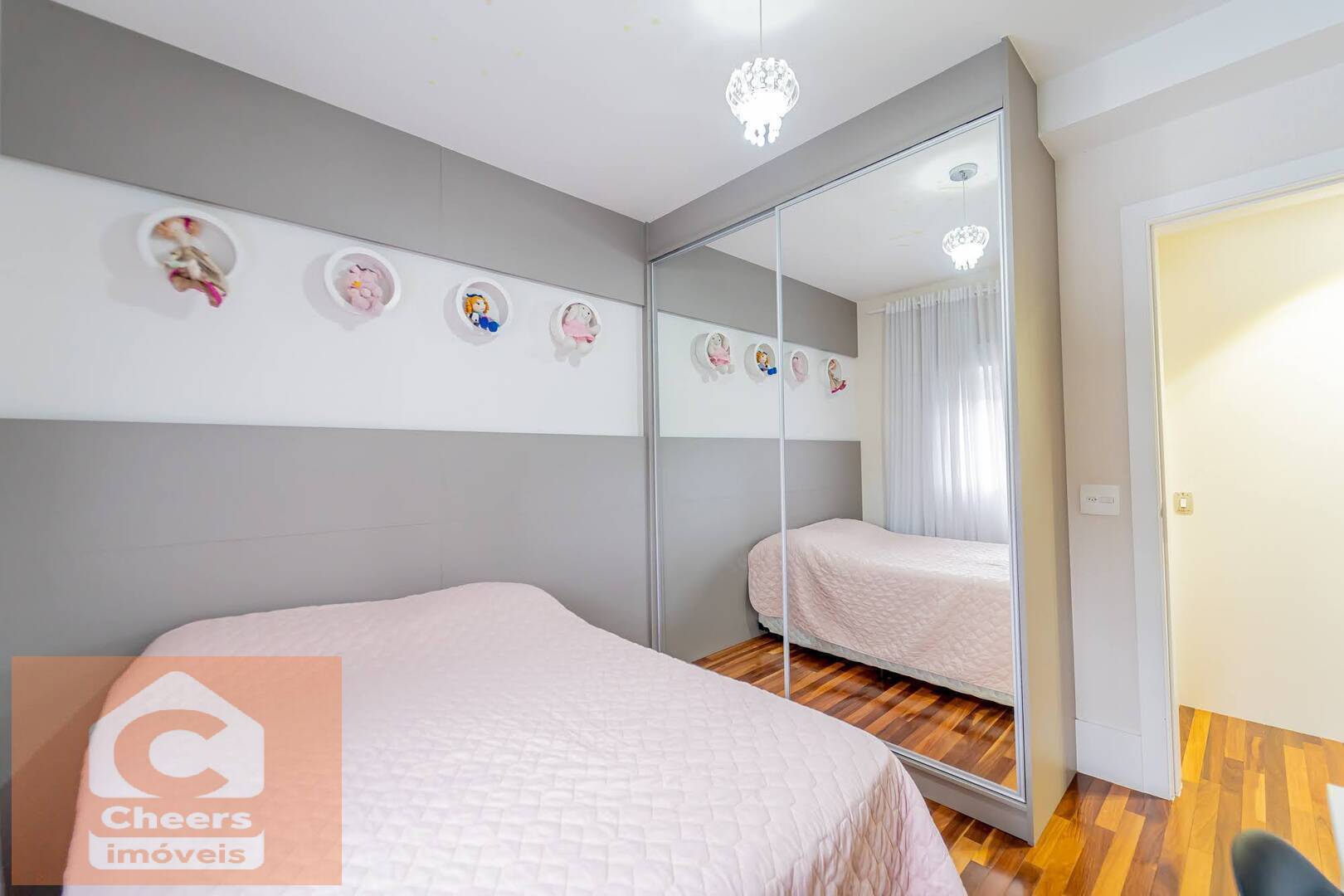 Apartamento à venda com 4 quartos, 195m² - Foto 33