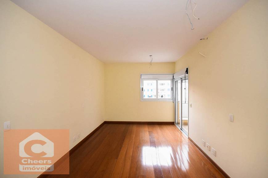 Apartamento à venda com 4 quartos, 215m² - Foto 42