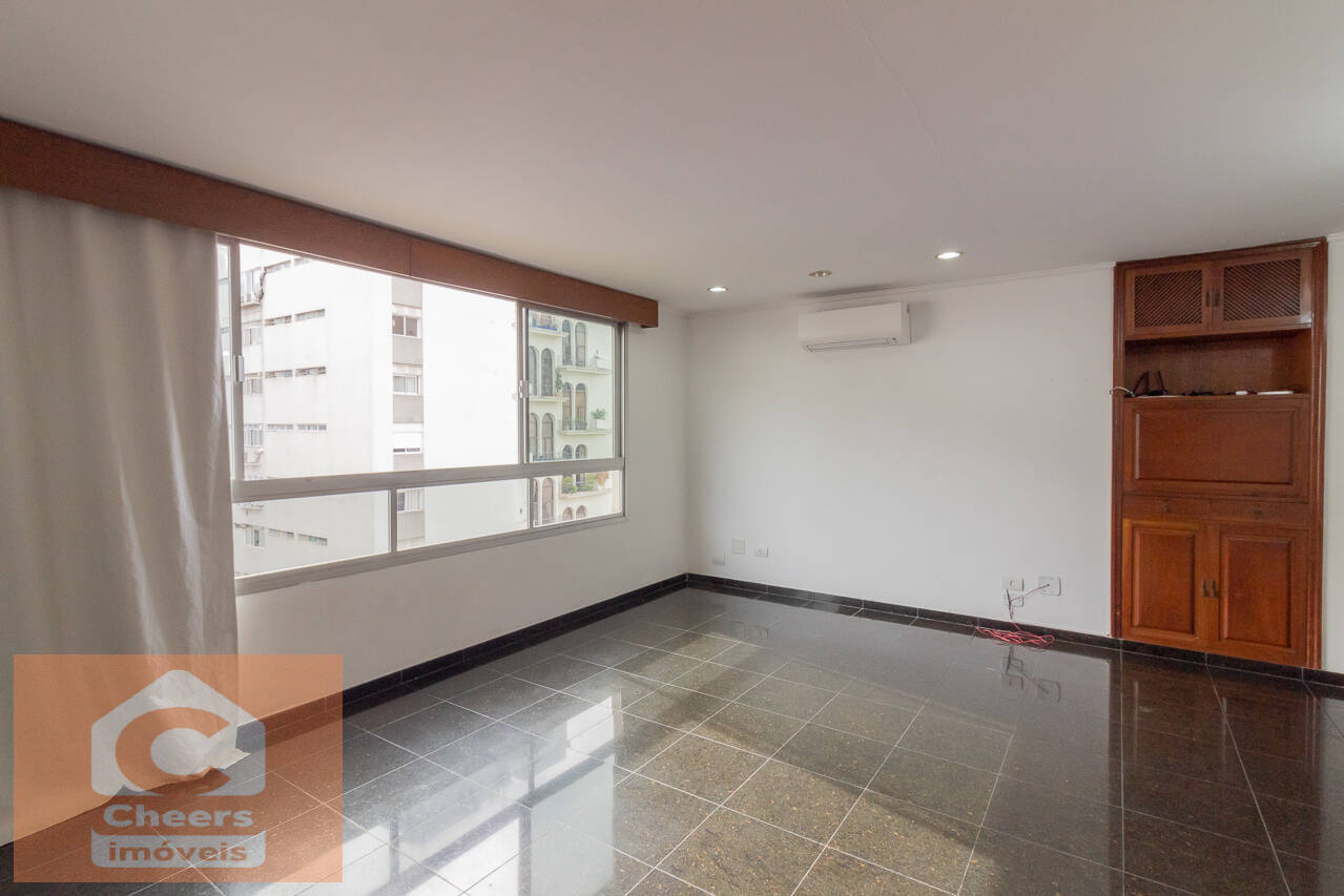 Apartamento à venda com 3 quartos, 142m² - Foto 1