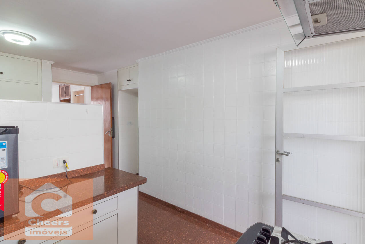 Apartamento à venda com 3 quartos, 142m² - Foto 22