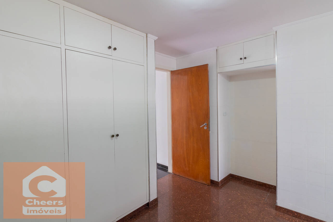 Apartamento à venda com 3 quartos, 142m² - Foto 5