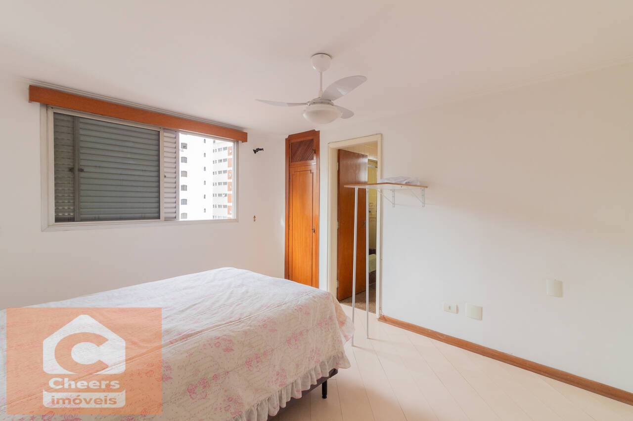 Apartamento à venda com 3 quartos, 142m² - Foto 8