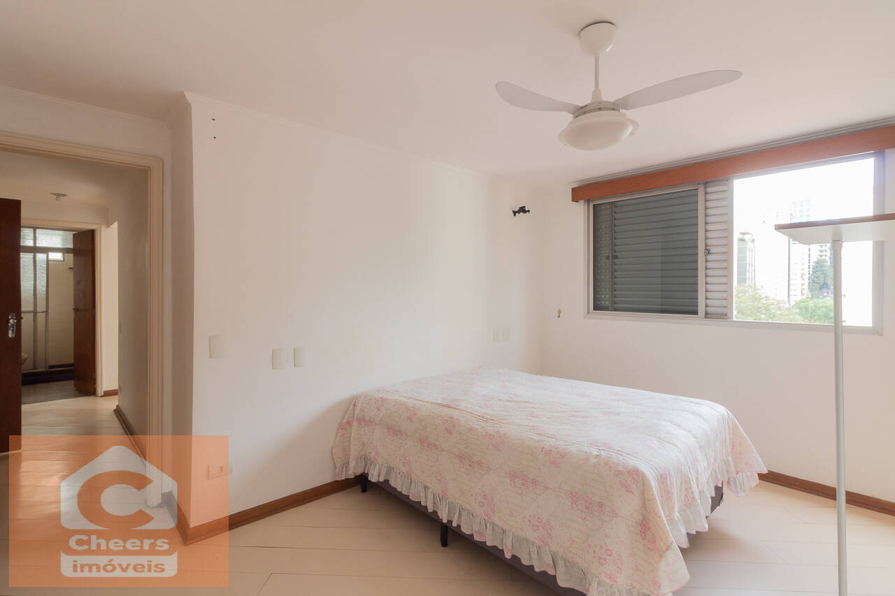 Apartamento à venda com 3 quartos, 142m² - Foto 9