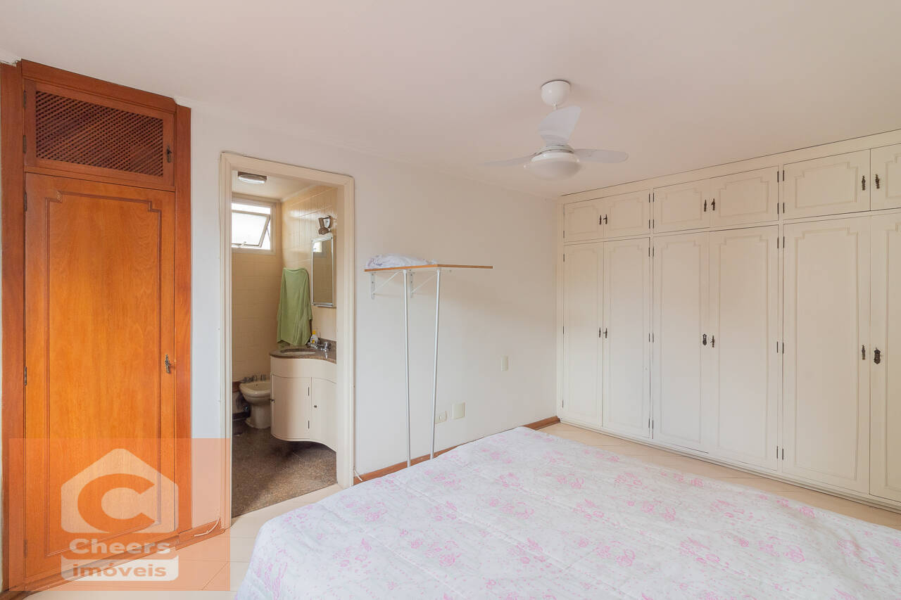 Apartamento à venda com 3 quartos, 142m² - Foto 6