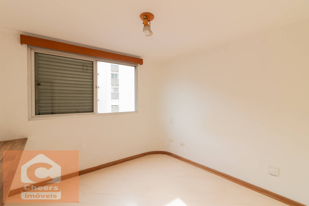 Apartamento à venda com 3 quartos, 142m² - Foto 7