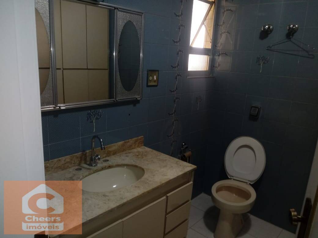 Apartamento para alugar com 3 quartos, 103m² - Foto 4