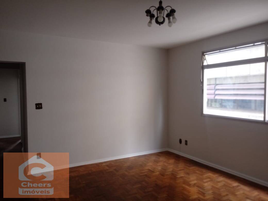 Apartamento para alugar com 3 quartos, 103m² - Foto 2