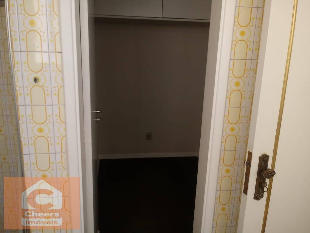 Apartamento para alugar com 3 quartos, 103m² - Foto 14