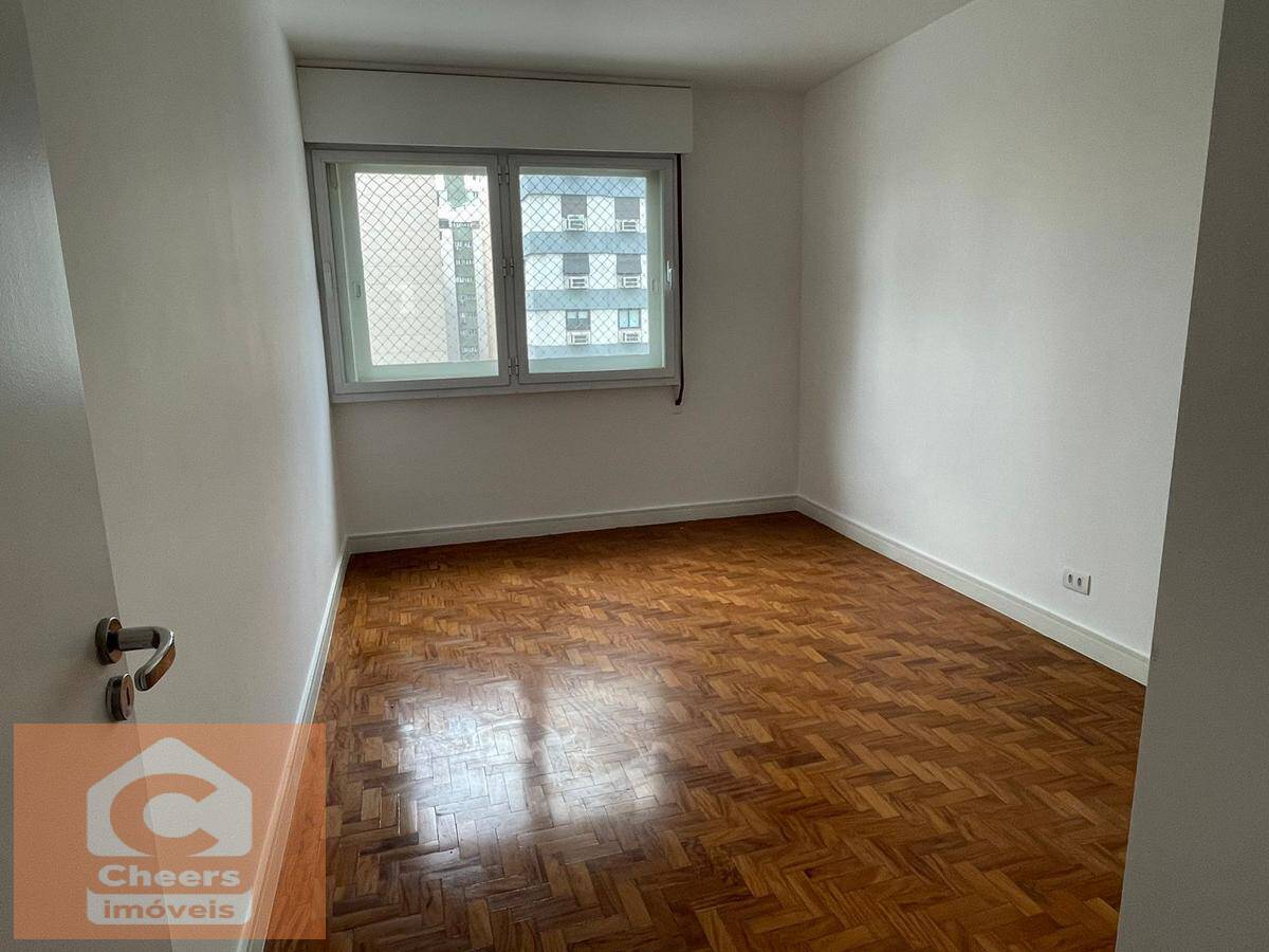 Apartamento à venda e aluguel com 3 quartos, 155m² - Foto 17