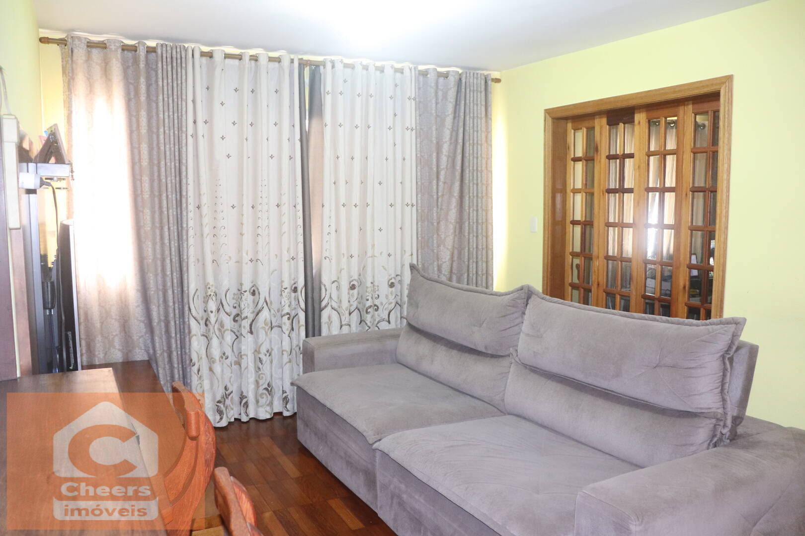 Apartamento à venda com 3 quartos, 103m² - Foto 2