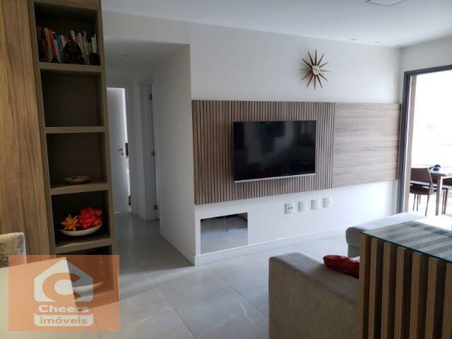 Apartamento à venda com 2 quartos, 71m² - Foto 5