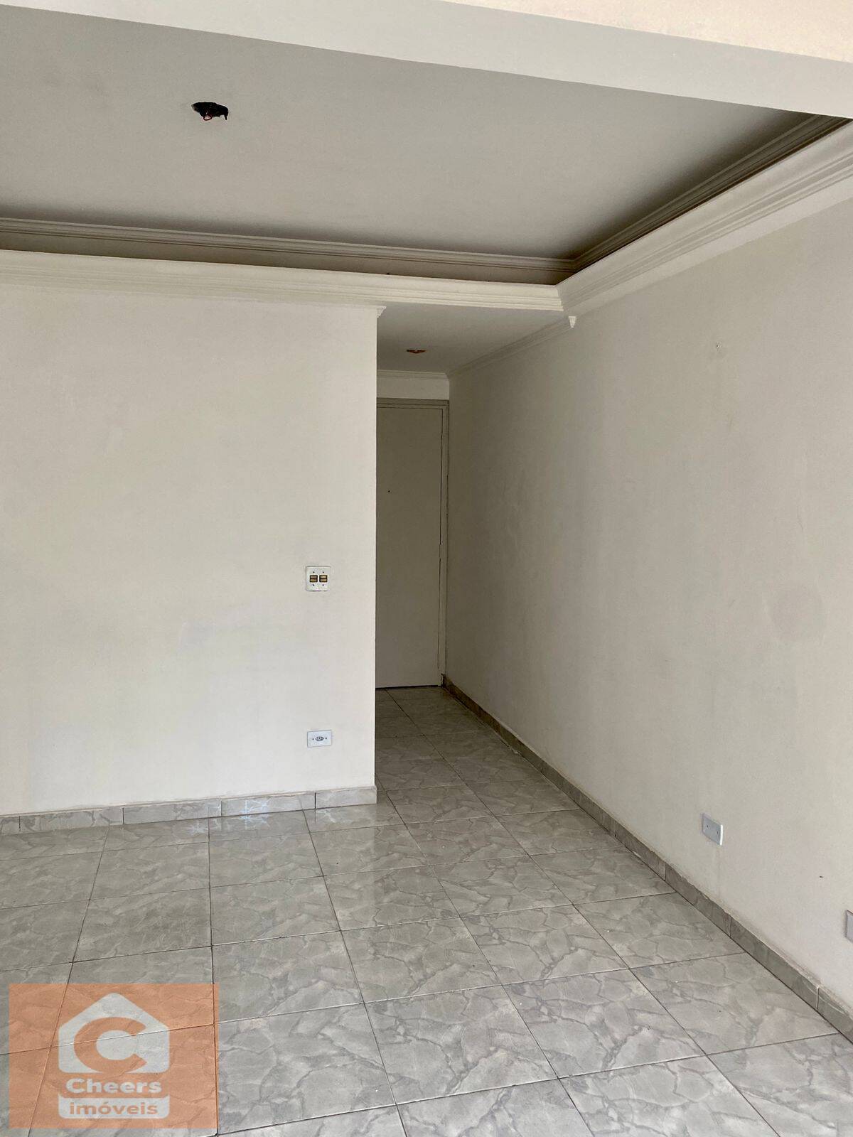 Apartamento à venda com 2 quartos, 64m² - Foto 4