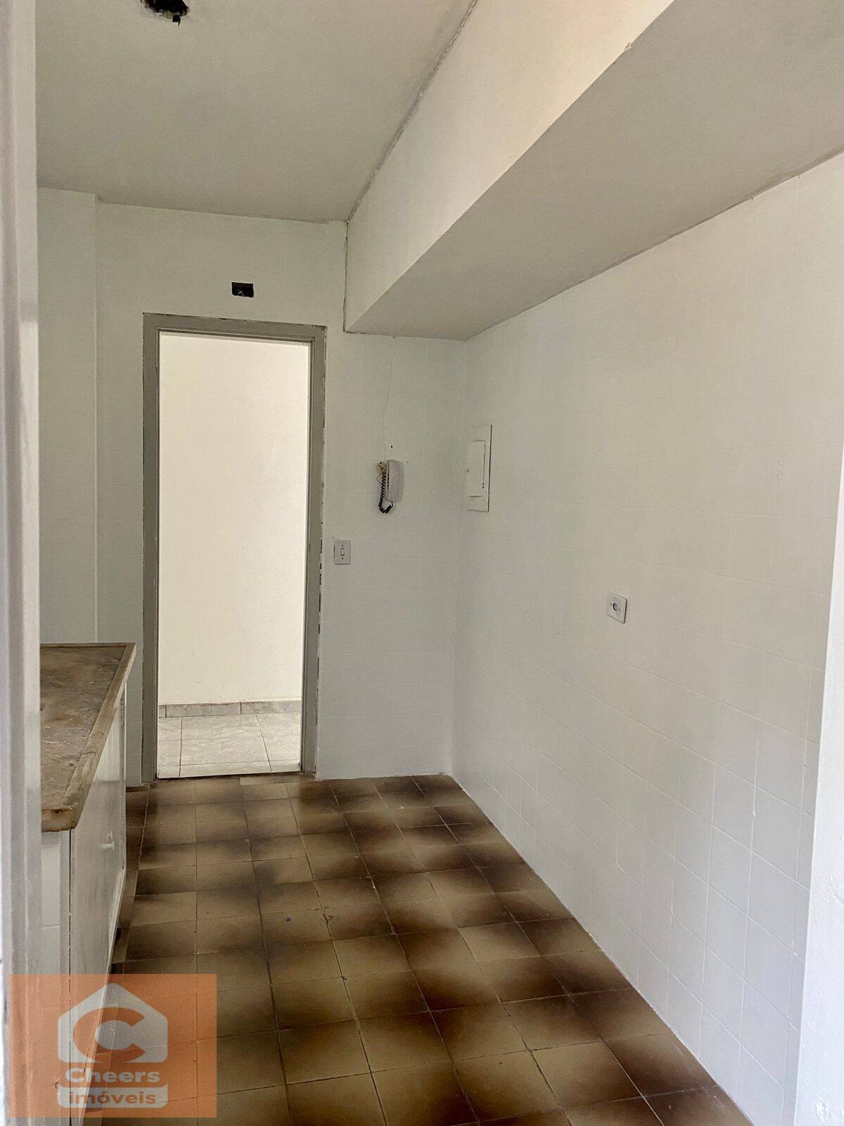 Apartamento à venda com 2 quartos, 64m² - Foto 13