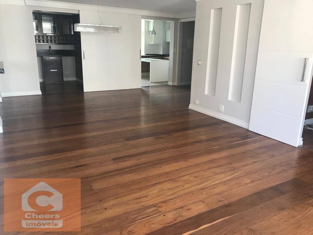 Apartamento à venda com 4 quartos, 170m² - Foto 1