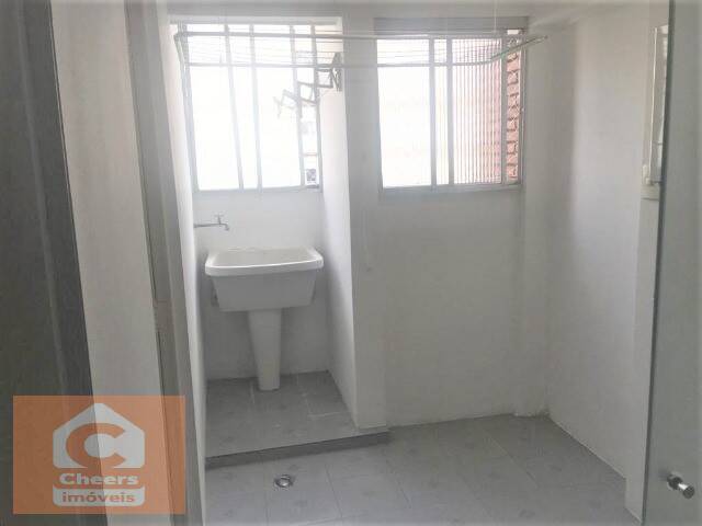 Apartamento para alugar com 2 quartos, 82m² - Foto 12