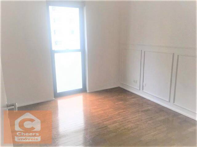 Apartamento para alugar com 2 quartos, 82m² - Foto 13