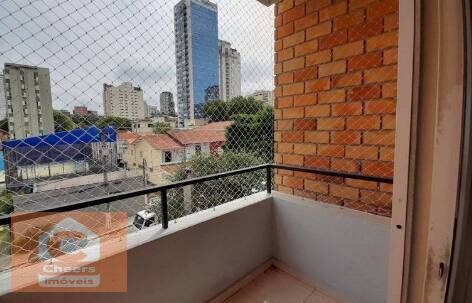 Apartamento à venda com 3 quartos, 105m² - Foto 2