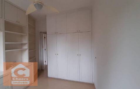 Apartamento à venda com 3 quartos, 105m² - Foto 10