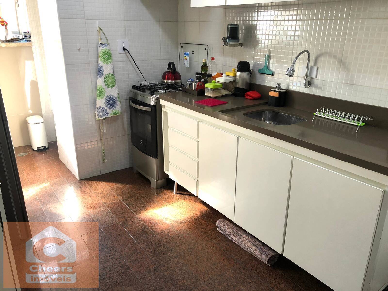 Apartamento à venda com 3 quartos, 100m² - Foto 7