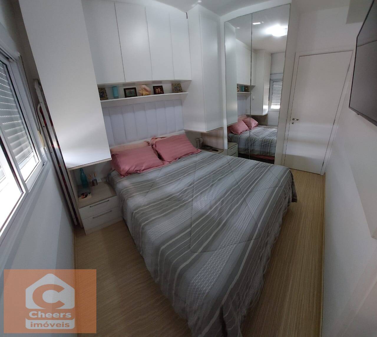 Apartamento à venda com 2 quartos, 67m² - Foto 17