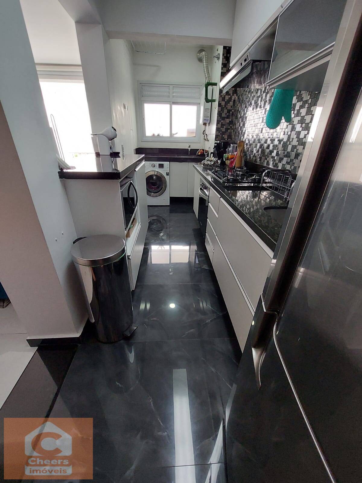 Apartamento à venda com 2 quartos, 67m² - Foto 18