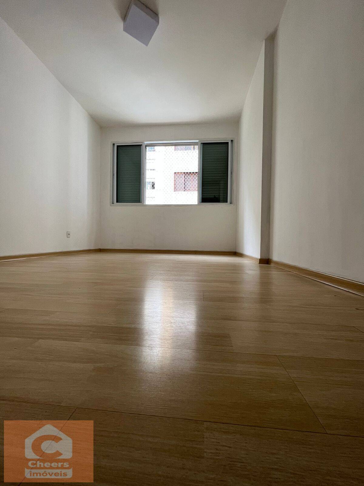 Apartamento à venda com 3 quartos, 200m² - Foto 7