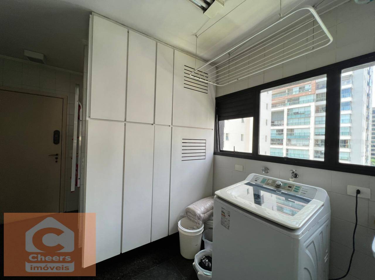 Apartamento à venda com 4 quartos, 220m² - Foto 19