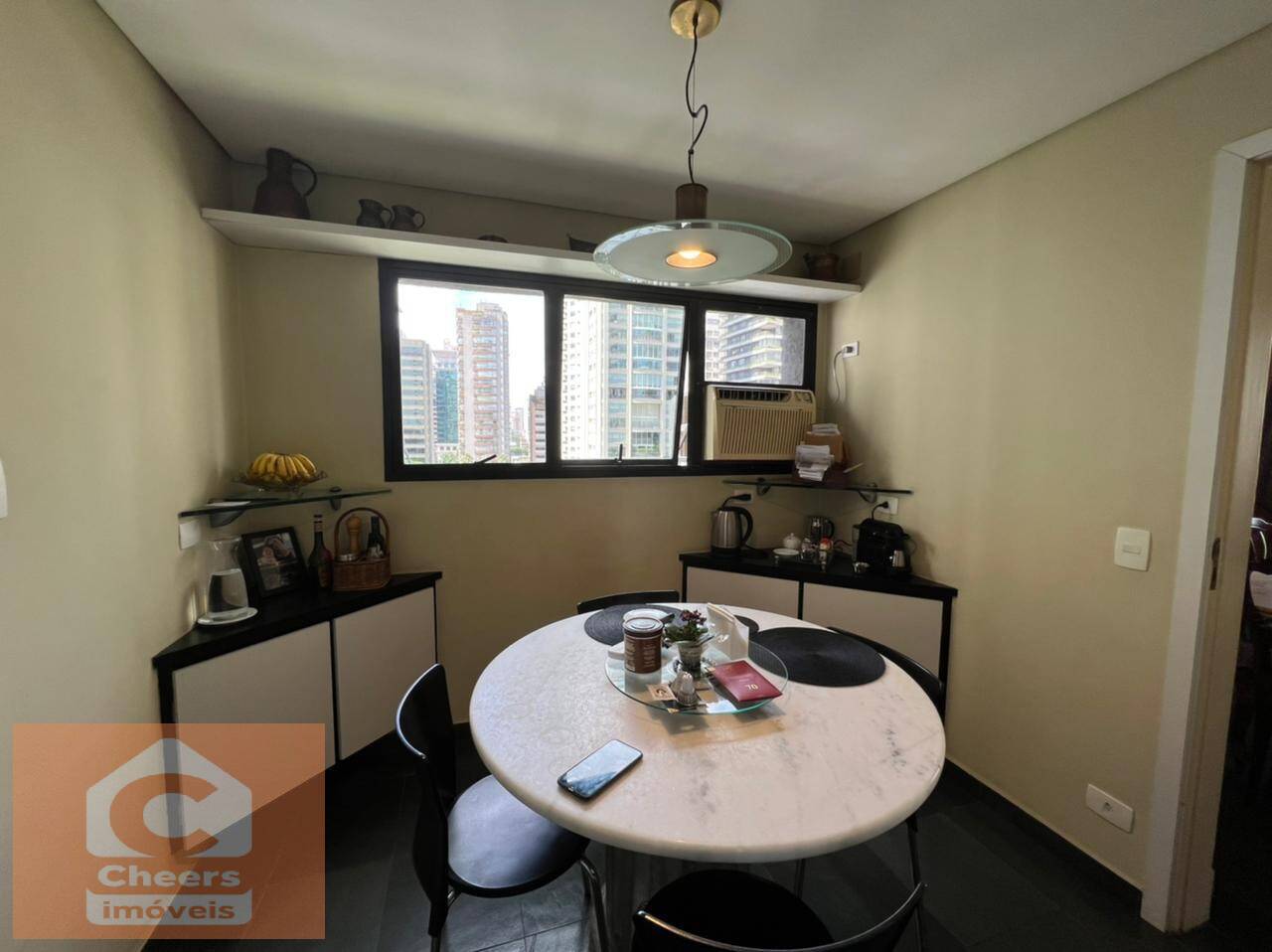 Apartamento à venda com 4 quartos, 220m² - Foto 9