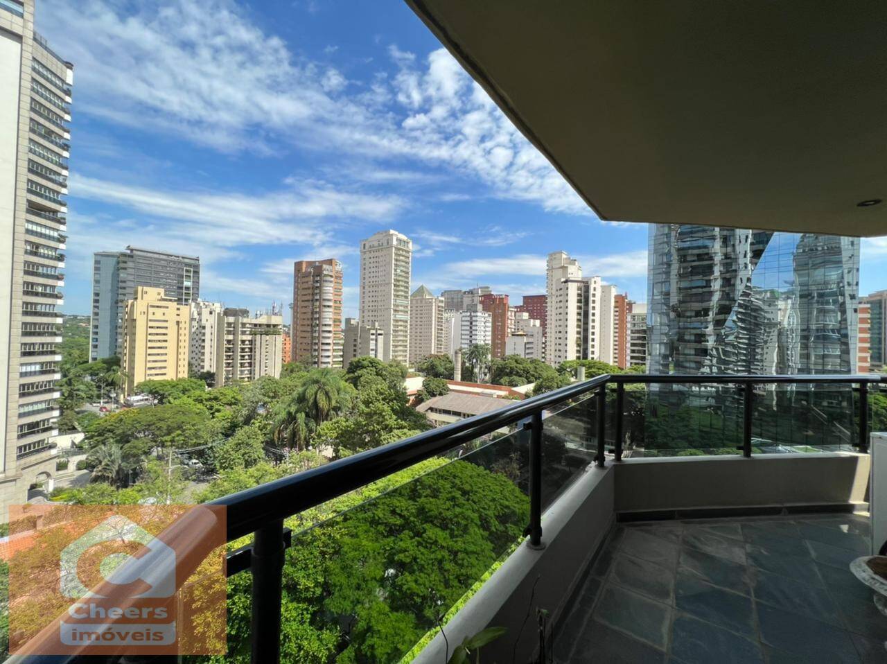 Apartamento à venda com 4 quartos, 220m² - Foto 20