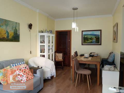 Apartamento à venda com 3 quartos, 90m² - Foto 1