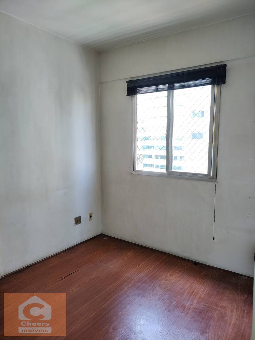 Apartamento para alugar com 1 quarto, 37m² - Foto 4