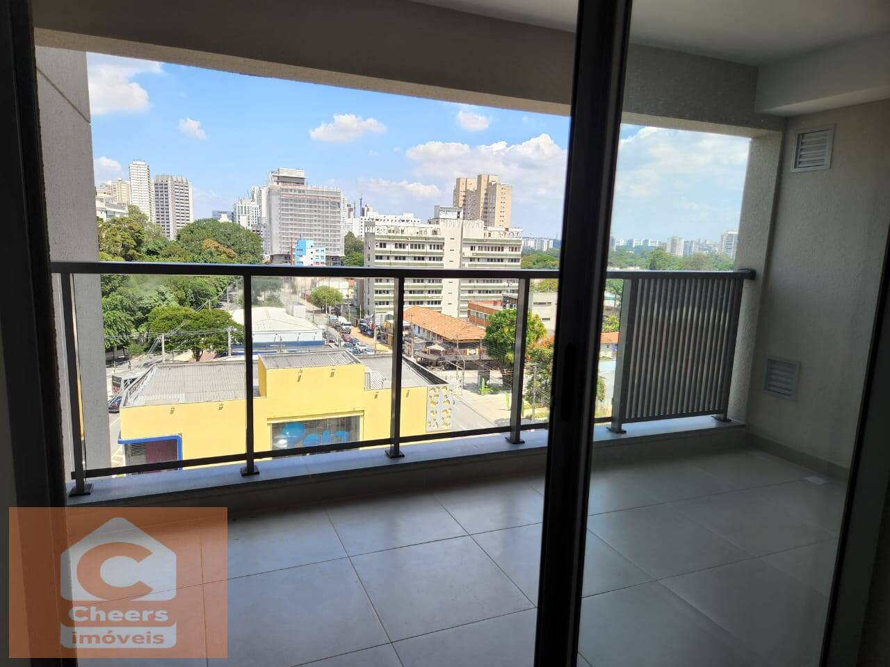 Apartamento para alugar com 1 quarto, 41m² - Foto 2