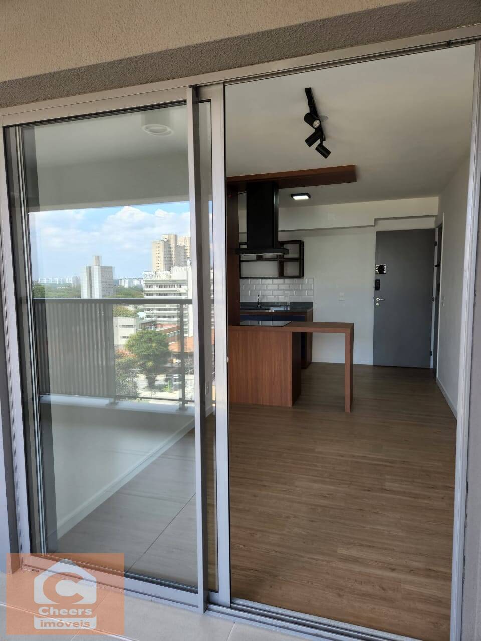 Apartamento para alugar com 1 quarto, 41m² - Foto 14