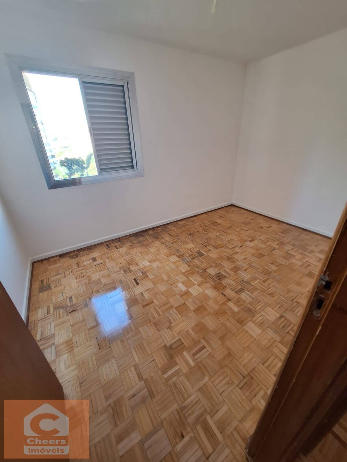 Apartamento à venda com 2 quartos, 73m² - Foto 5